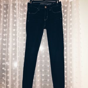 AE Super Stretch Super Skinny Jeans / 2 Short